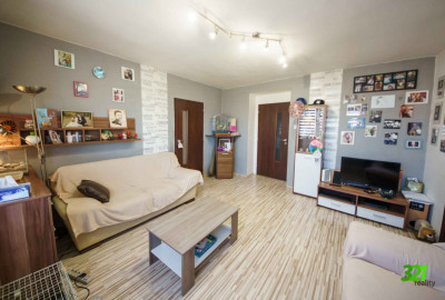 3 izbový byt, Bartalošova ulica, Moldava nad Bodvou, 2xpivnica, spolu až 80m2