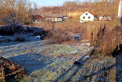 Stavebný pozemok   v  Maďarsku 20 min. od Košíc