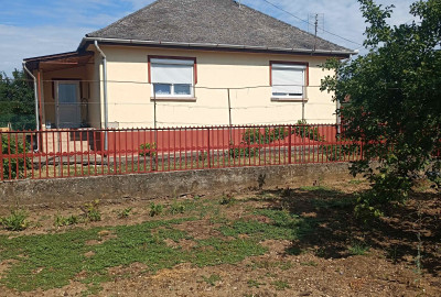 Forró. Rodinný dom v Maďarsku len 35 min. od Košíc s rozľahlým pozemkom!