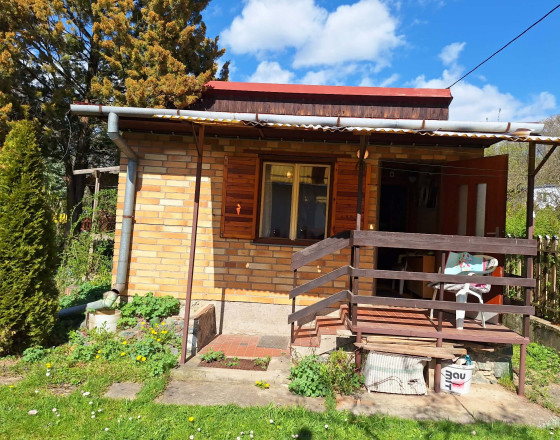 možná zastavanosť pozemku až 35 % , podľa územného plánu